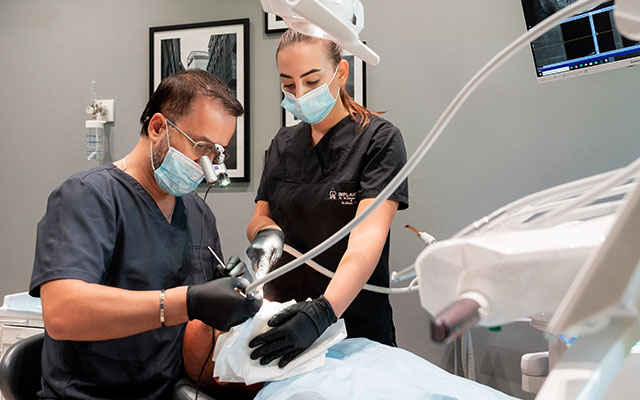 https://implantus.it/wp-content/uploads/2024/11/doctor-profile-01.jpg